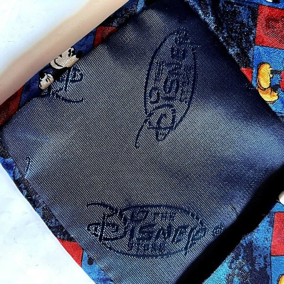 Vintage Disney Mickey Mouse Checkerboard Print Silk Necktie Made In Italy - Picture 6 of 6